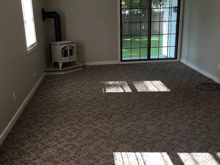 110 Sunrise Ter — Photo 3