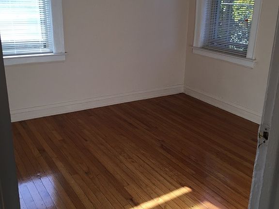 3rd image of 7714 S South Shore Dr APT 3A