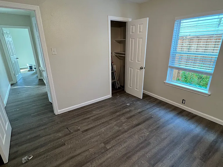 1015 Cameron Ave #1 — Photo 7