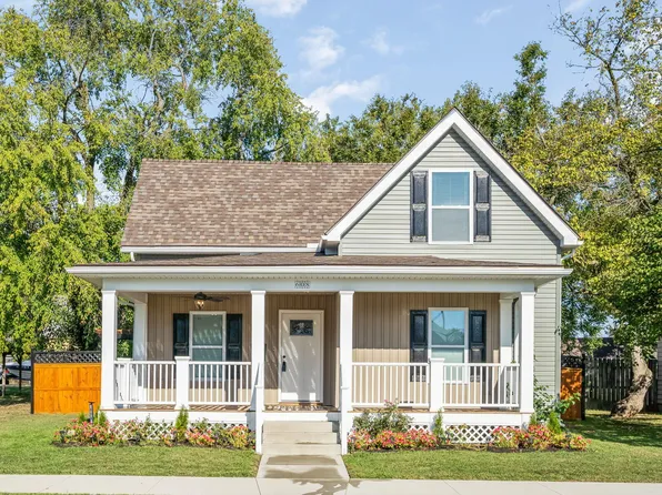 608 E Paint St, Washington Court House, OH 43160