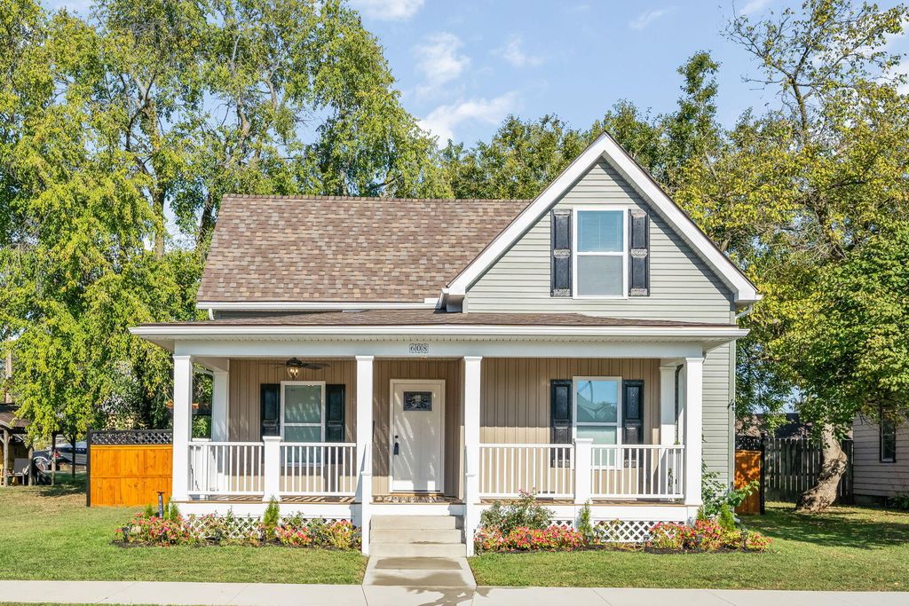 Real estate listing image