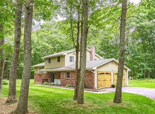 41 Tara Dr, East Stroudsburg, PA 18301