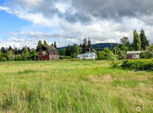 2513 W Edgewood Dr, Port angeles, WA 98363