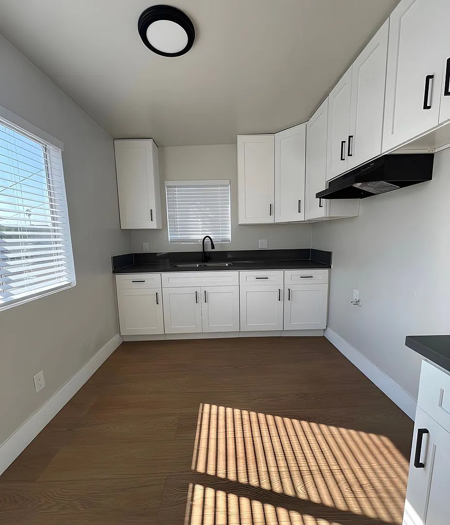 2659 S. Catalina St. — Photo 1