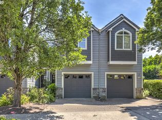 6726 SW Canyon Ter, Portland, OR 97221