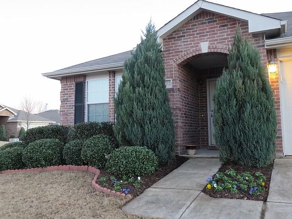 2nd image of 4652 Prairie Crossing Dr