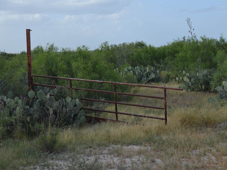 1st image of 43 Los Centenarios Rd