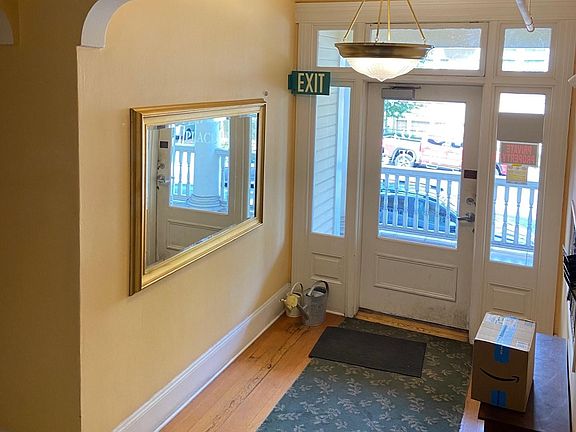 Fire sprinkler system throughout