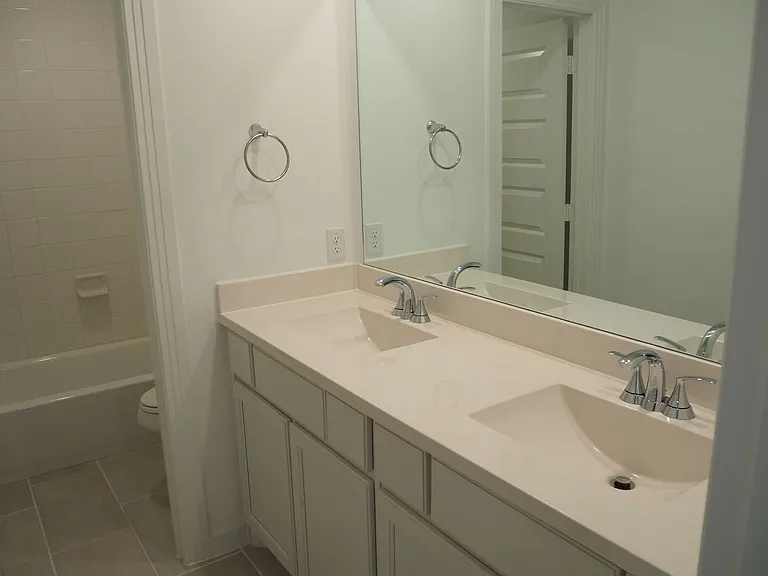 5009 Shadetree St — Photo 33