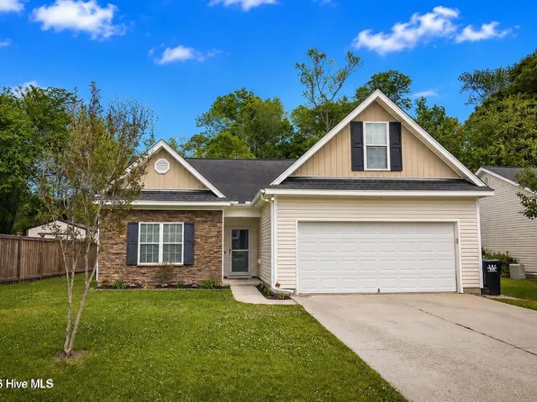 1017 Bally Bunion Lane, Burgaw, NC 28425