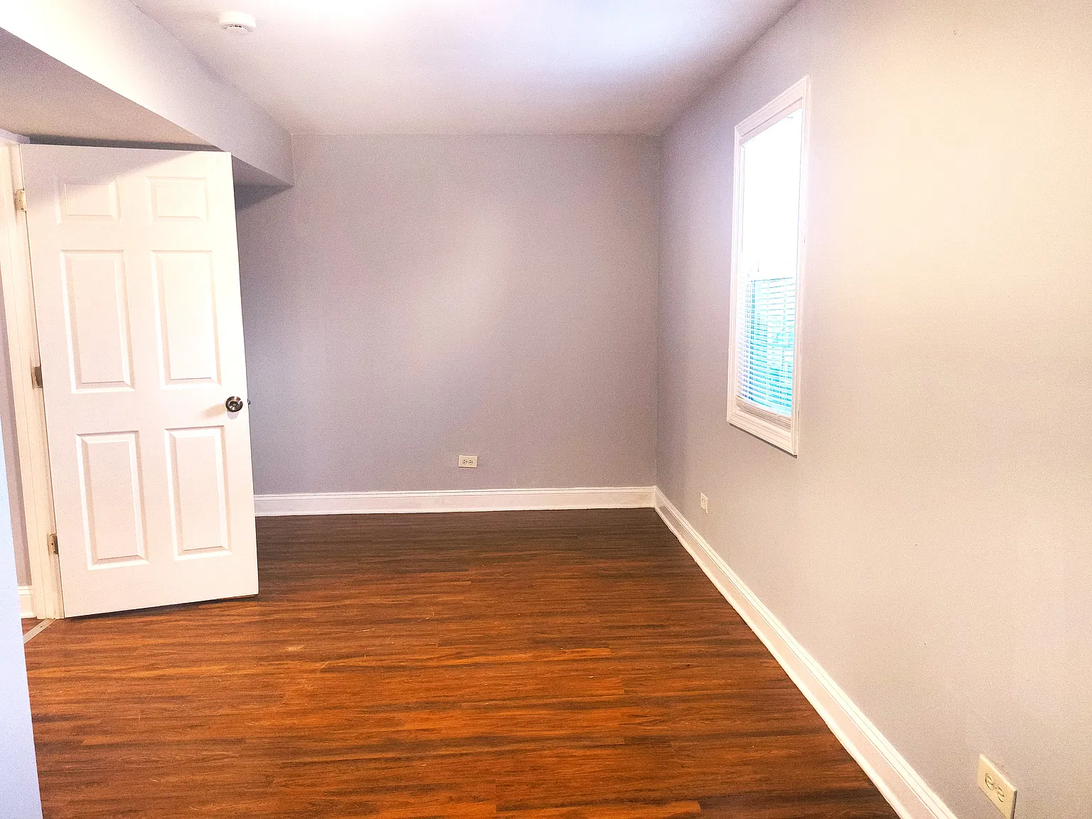 3 bed, $1,600 — Photo 3