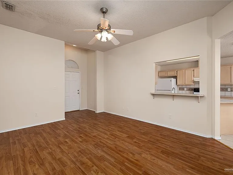 3247 Campanario Cir — Photo 4