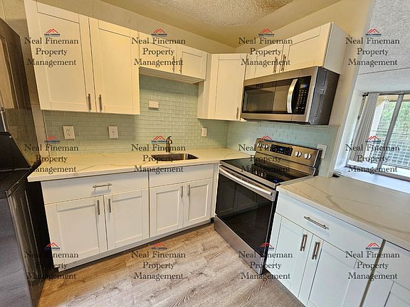 4th image of 95-273 Waikalani Dr APT D601