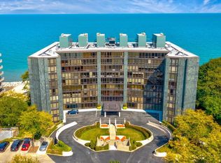 1420 Sheridan Rd APT 1B, Wilmette, IL 60091