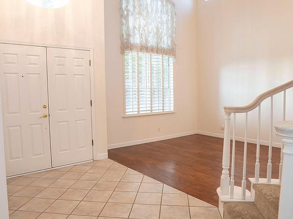 5th image of 7638 N Bain Ave