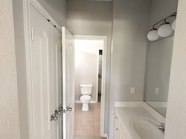 Convenient Jack-and-Jill bathroom