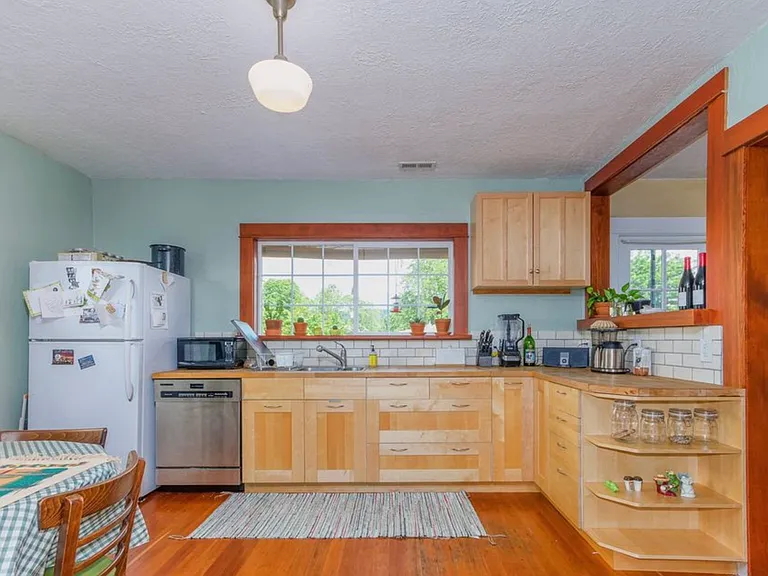 1604 SE 37th Ave #B — Photo 6