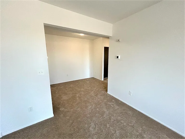 Charter Oaks Apartments — Photo 82