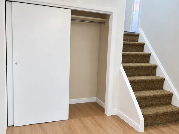 61 Hardwick Ct #Basement, Toronto, ON M9C 4G5