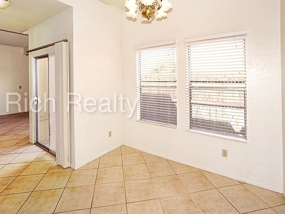 5th image of 4328 W Pyracantha Dr