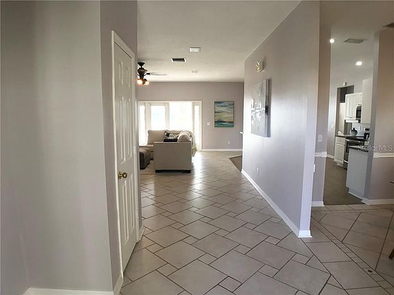 5th image of 8425 Riverview Dr