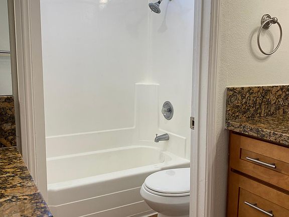 4th image of 399 W Bay St APT C102