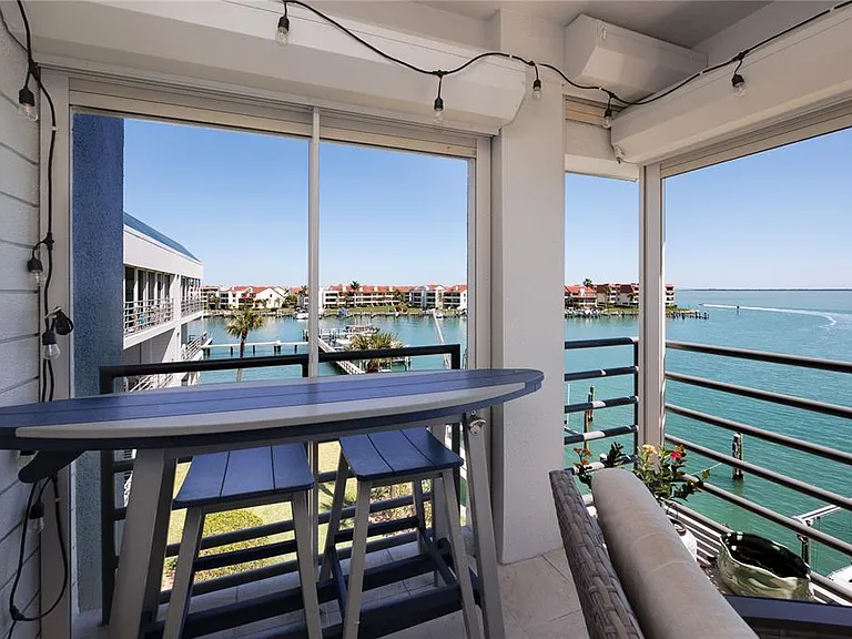 363 Pinellas Bayway S #48 — Photo 44