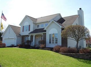 6147 County Road 41, Farmington, NY 14425