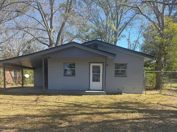 519 Thomas Aly, Quincy, FL 32351