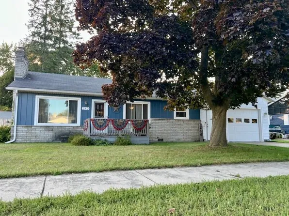 242 N Addison St, Alpena, MI 49707