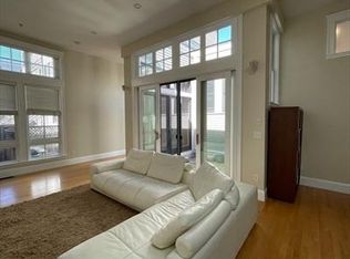 15 Valentine St APT 15, Cambridge, MA 02139