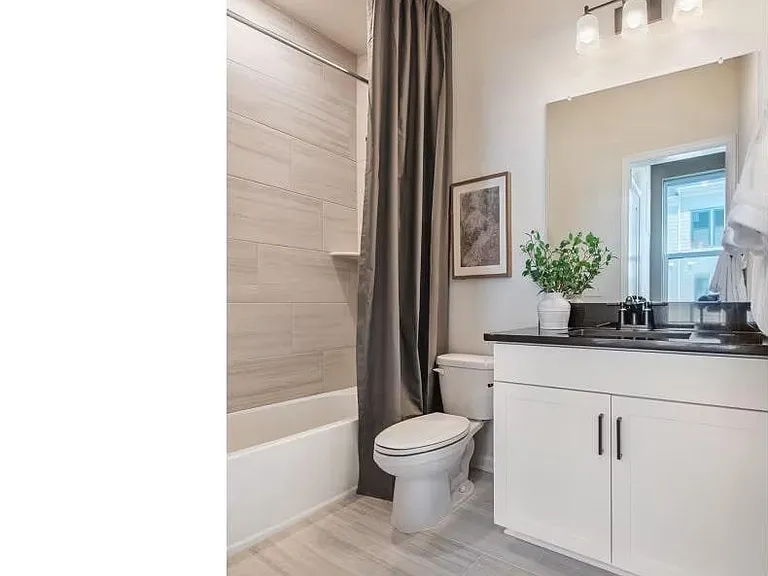 512 Reading Ct — Photo 12