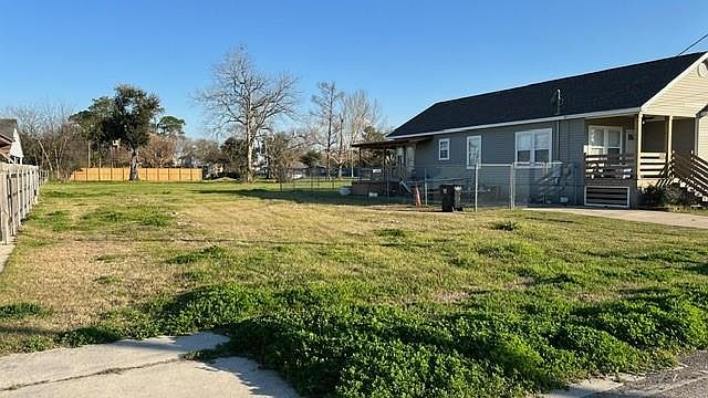 2nd image of 1507 Alexander Ave