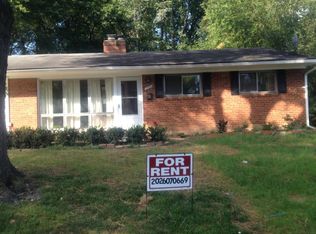 1103 Drake St SW, Vienna, VA 22180