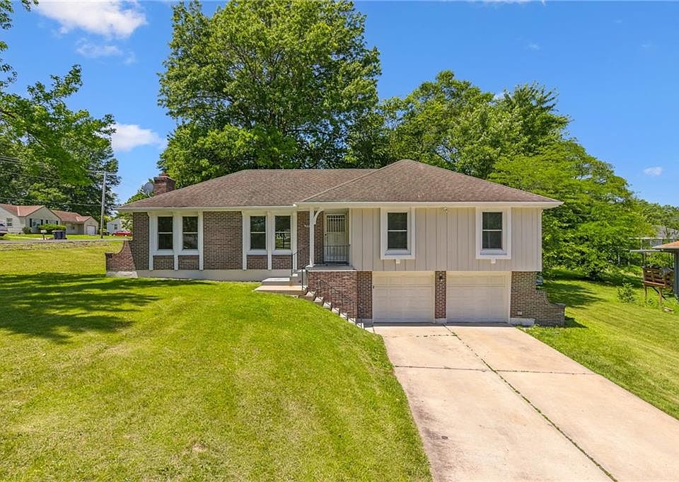 1st image of 9832 Potter Cir