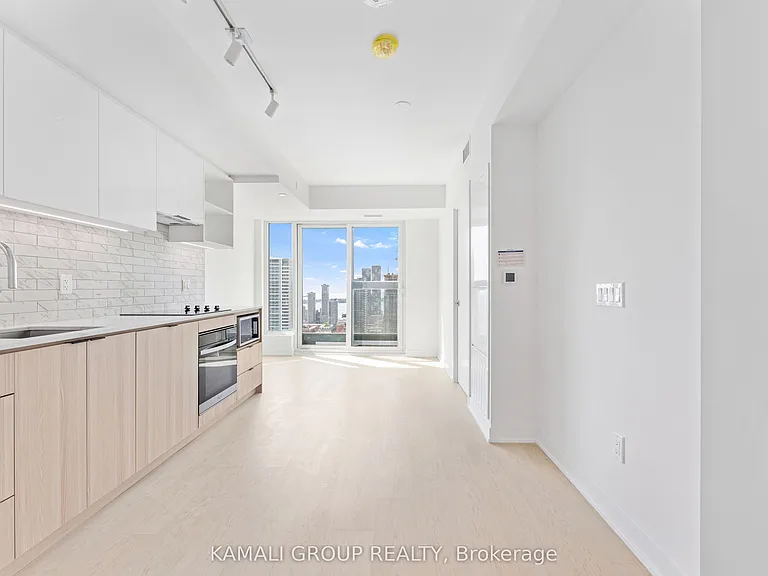 252 Church St #5112 — Photo 2