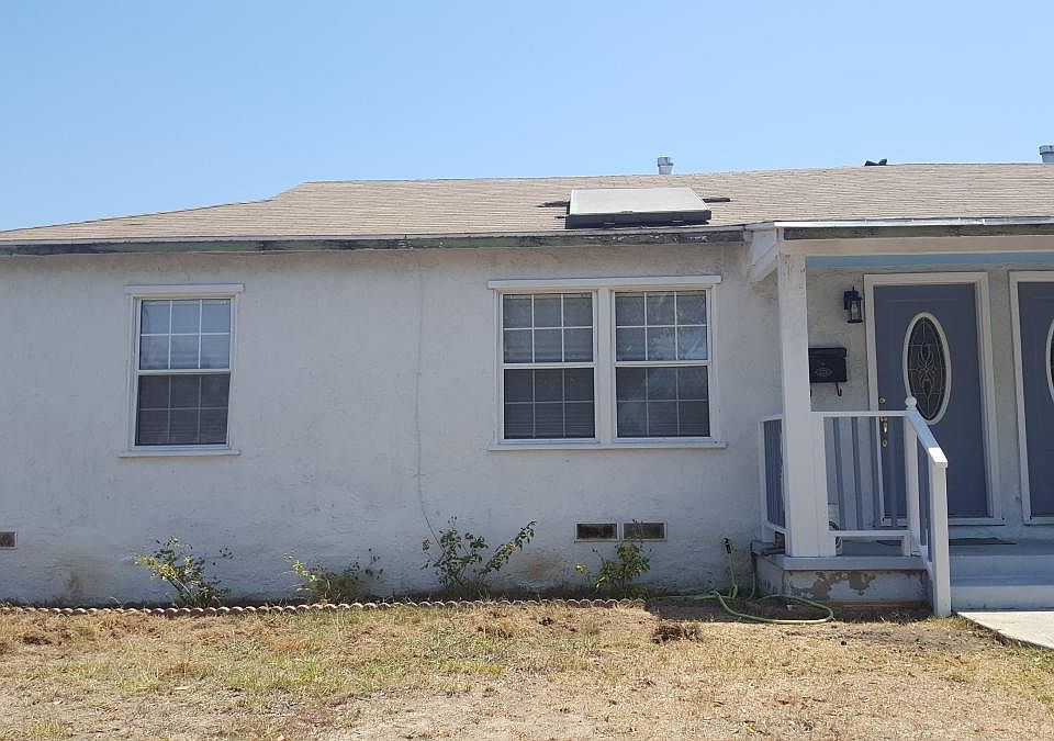 1st image of 21600 Denker Ave