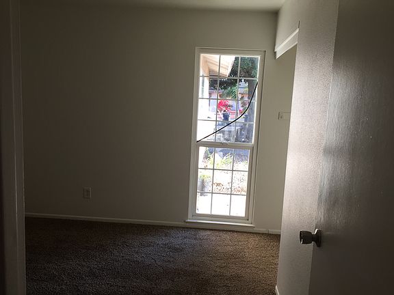 4th image of 1672 N Pleman Pl