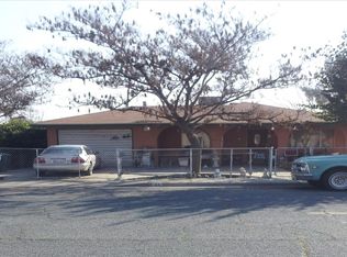 156 San Juan St, Mc Farland, CA 93250