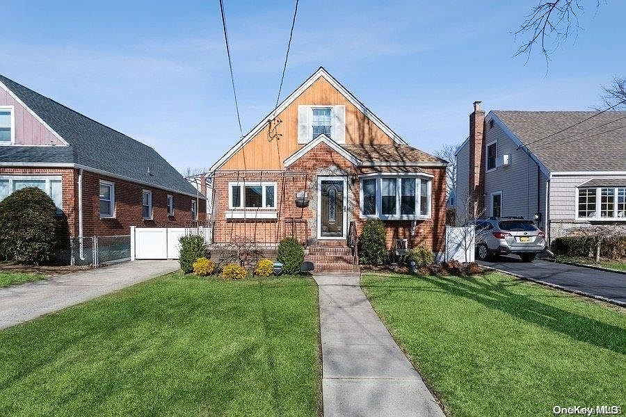 1st image of 159 Willow Street