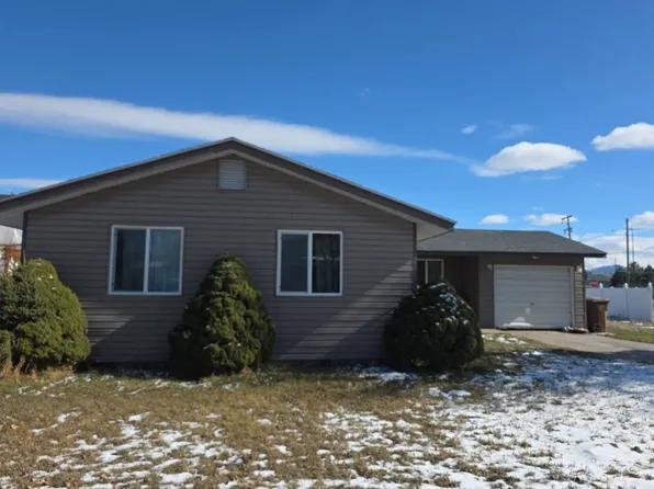 5698 Moses St, Chubbuck, ID 83202