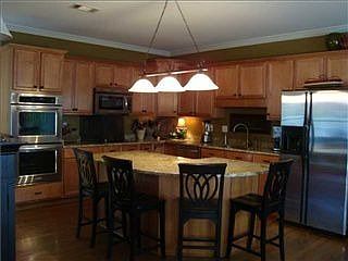 4th image of 9852 Garden Pl