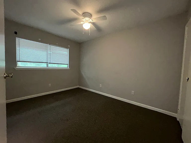 1045 Waring St #1045 — Photo 6