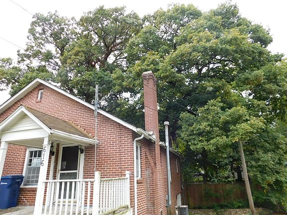 3rd image of 616 S Wright St