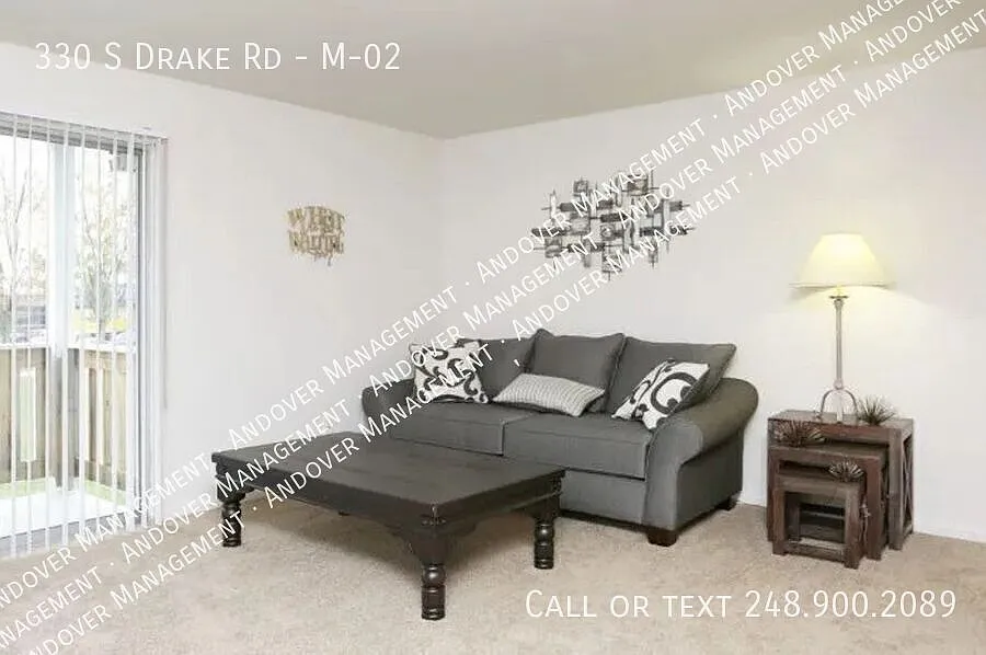 Country Club Park Apartments - Lower Level — Photo 2