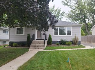 434 N Grace St, Lombard, IL 60148