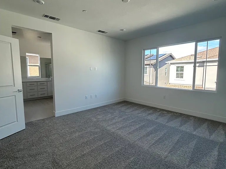 134 W Idyllwild Pl — Photo 10