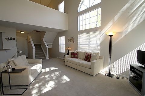 8755 Mesquite Row 005