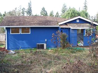 1690 E Trails End Dr, Belfair, WA 98528
