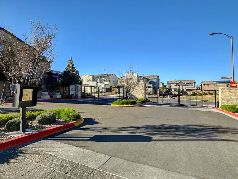 10280 Timberline Valley Ave — Photo 61